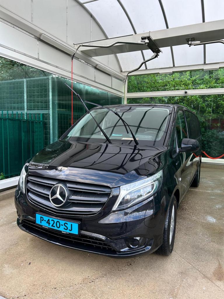 Mercedes-Benz Vito Evito Tourer XL 205pk 2022 Zwart, Auto's, Mercedes-Benz, 8 stoelen, Zwart, Origineel Nederlands, Elektrisch