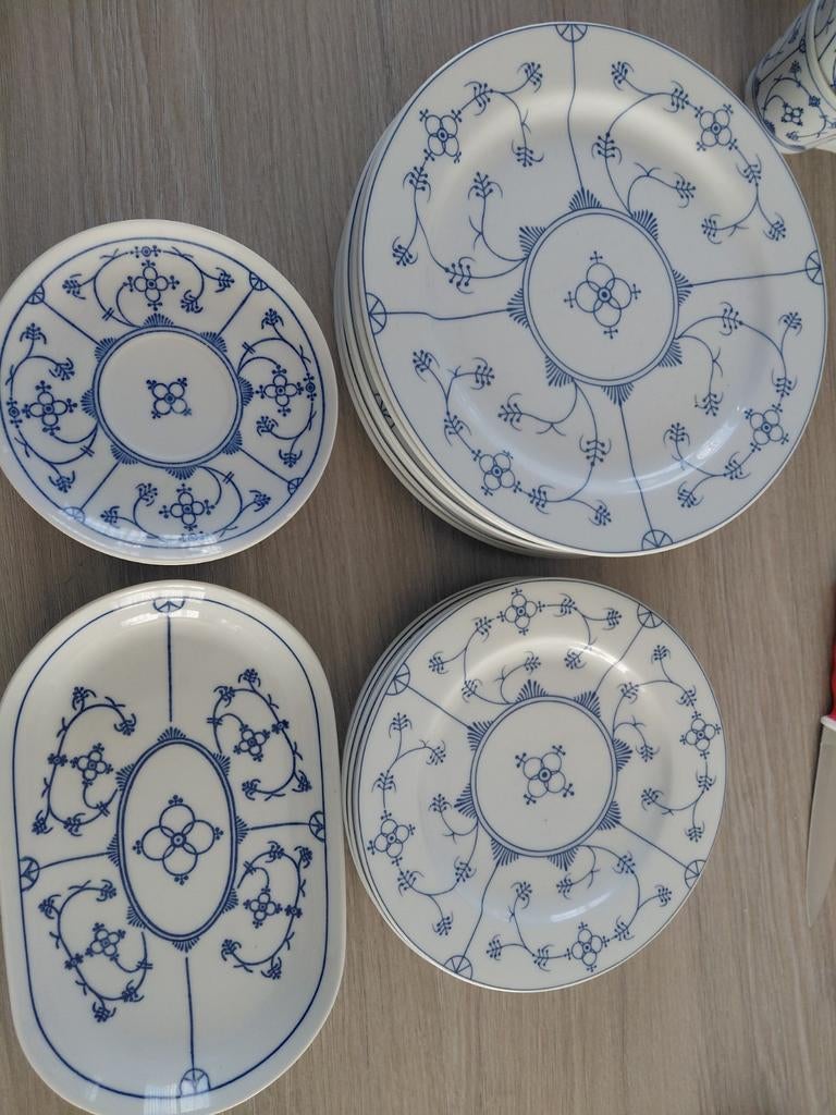 Grote set Jager Eisenberg servies Blauw uienpatroon, Ophalen, Gebruikt, Overige stijlen, Porselein