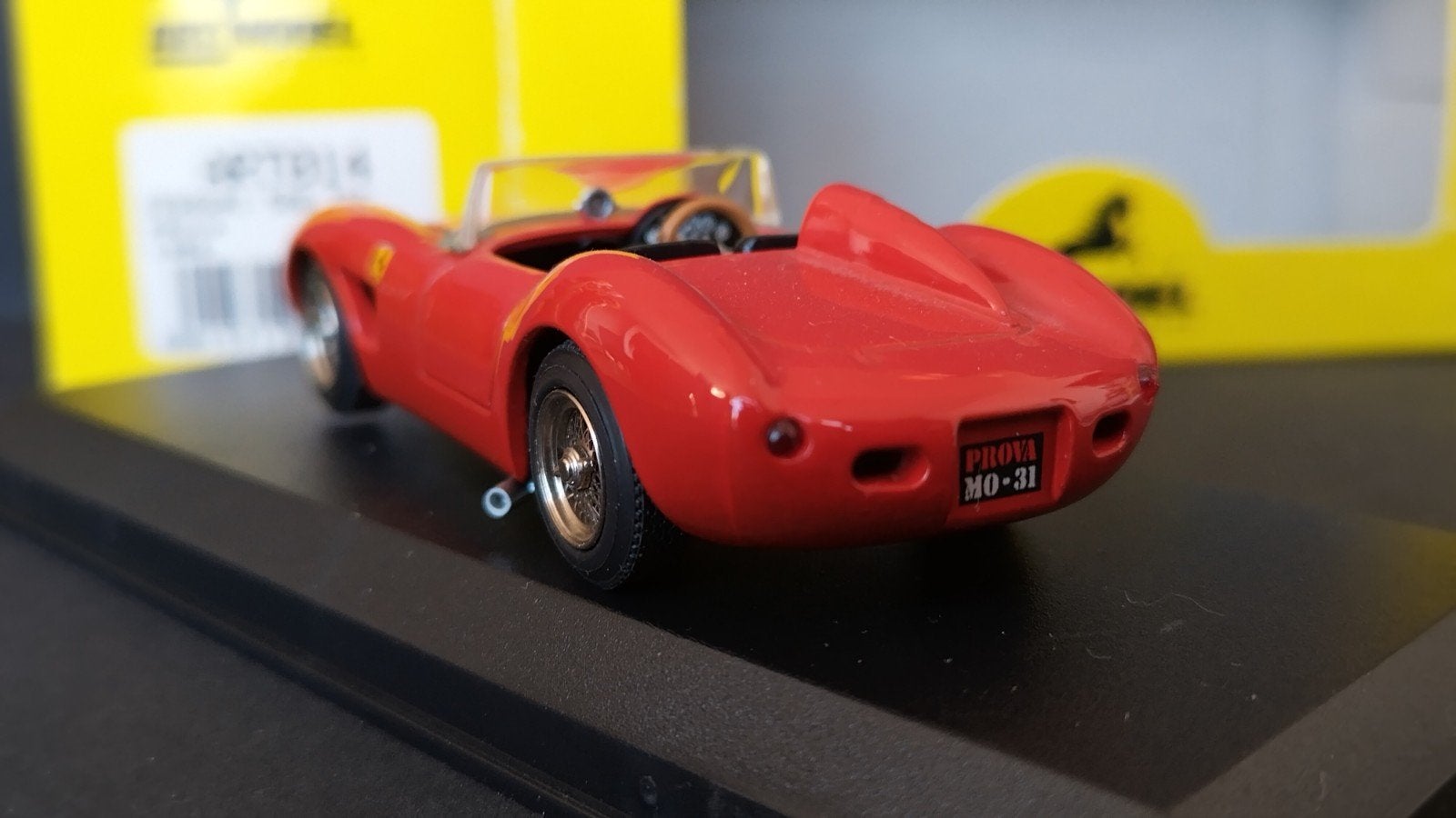 Ferrari 500 trc 1:43 Art Model Pol, Hobby en Vrije tijd, Modelauto's | 1:43, Overige merken, Auto, Verzenden, .