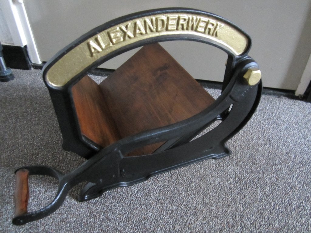 Antiek broodsnijmachine, Antiek en Kunst, Antiek | Keukenbenodigdheden, Ophalen of Verzenden