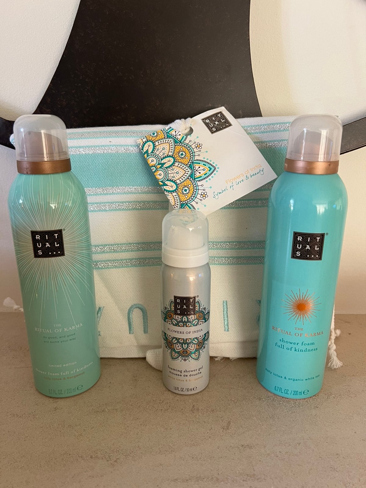 Rituals Flowers of India Hammam doek & 3x foam 🩵🤩 Nieuw!, Sieraden, Tassen en Uiterlijk, Uiterlijk | Lichaamsverzorging, Ophalen of Verzenden