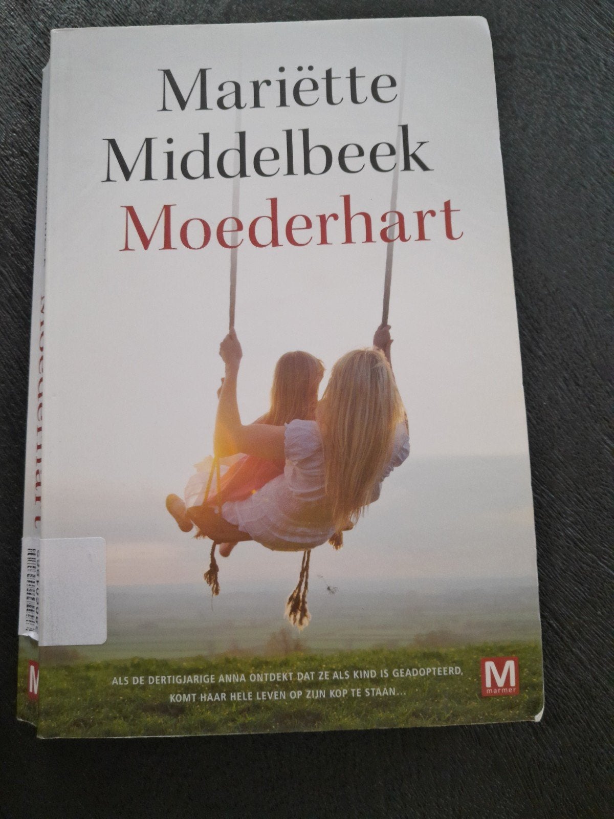 Mariëtte Middelbeek - Revanche & Moederhart (Thrillers), Ophalen of Verzenden, Gelezen, Mariëtte Middelbeek, Nederland