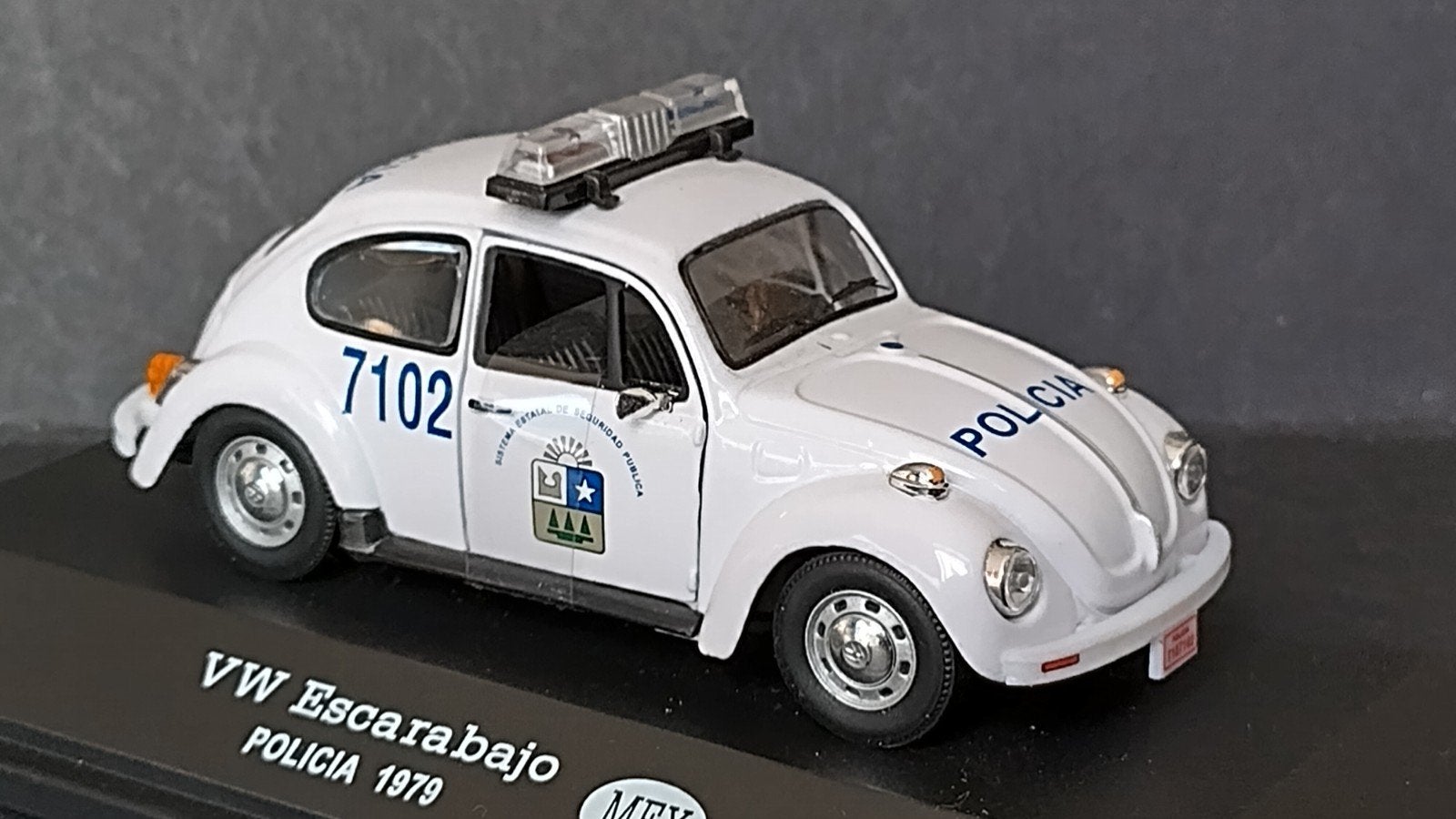 Volkswagen VW Escarabajo Beetle policia Mexico 1:43, Hobby en Vrije tijd, Overige merken, Auto, ., Ophalen of Verzenden