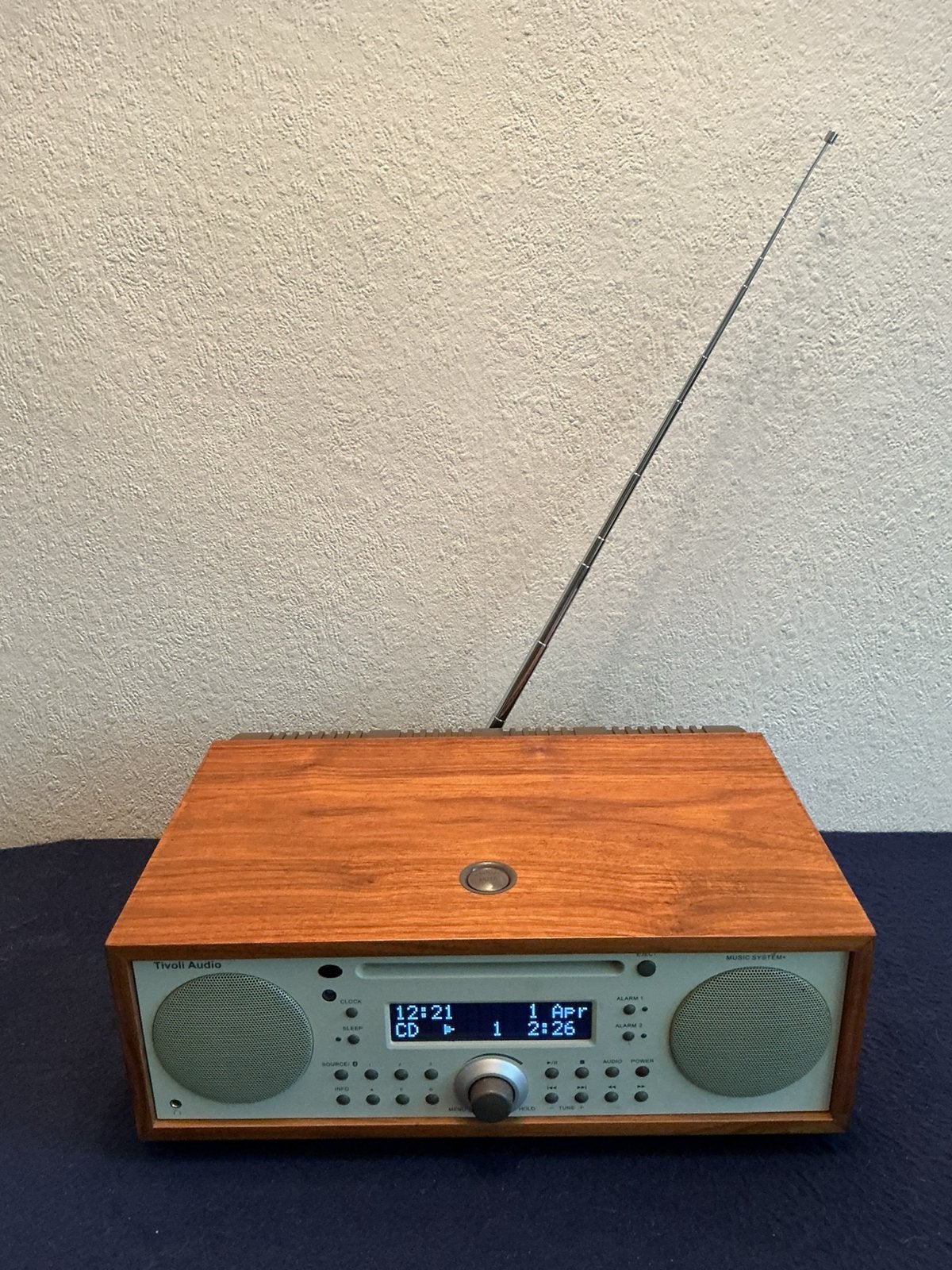 TIVOLI audio music system (lees de hele adv.svp.), Ophalen of Verzenden, Zo goed als nieuw, Overige merken