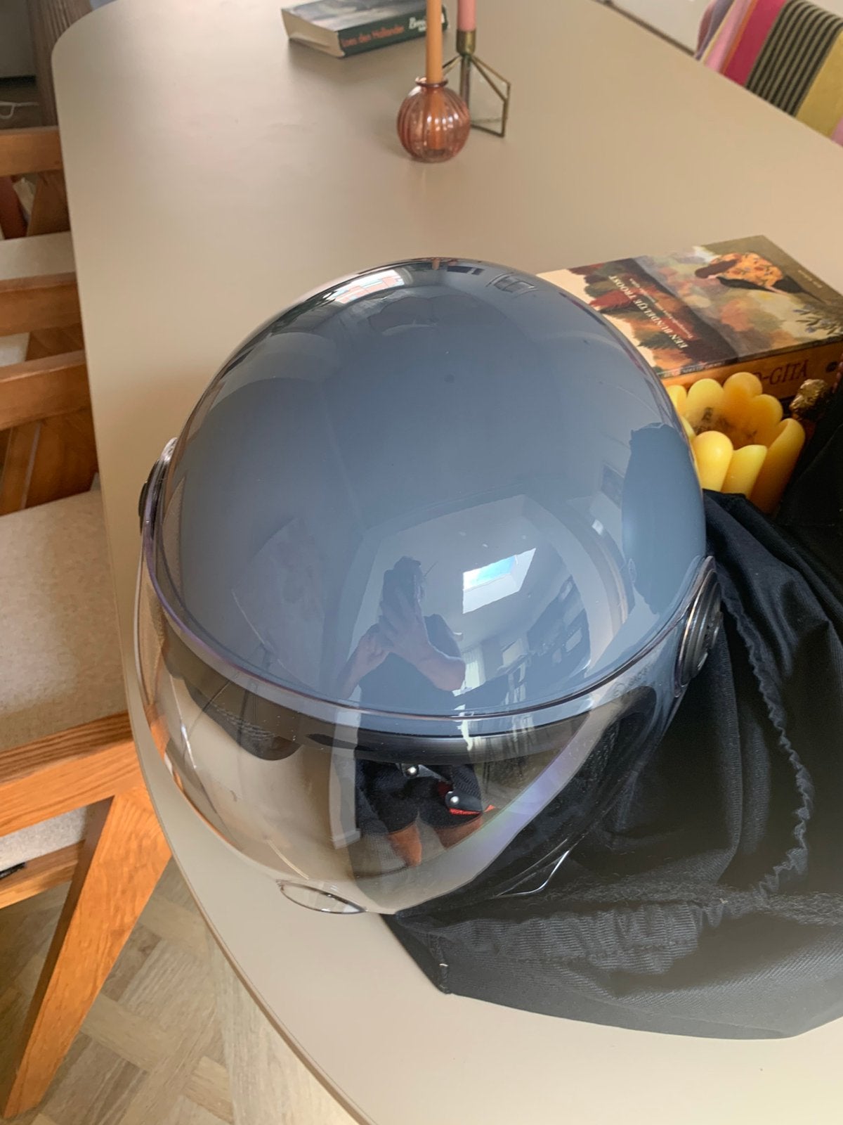 Vito helm nieuw maat 57-58 40,00€, Fietsen en Brommers, Brommerhelmen, Ophalen, Zo goed als nieuw, Medium