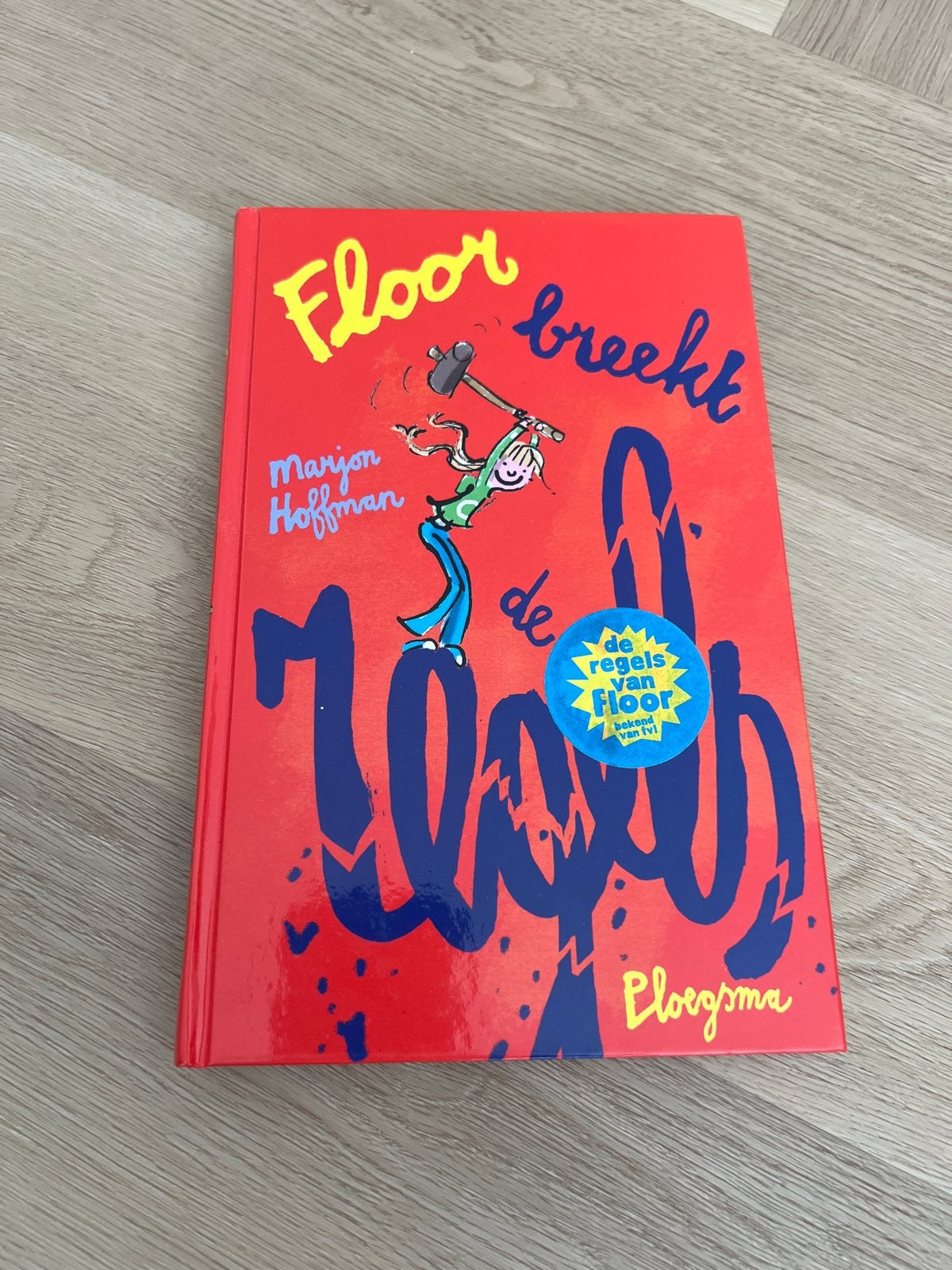 Floor breekt de regels van Floor - Marjon Hoffman, Boeken, Ophalen of Verzenden, Zo goed als nieuw, Fictie algemeen