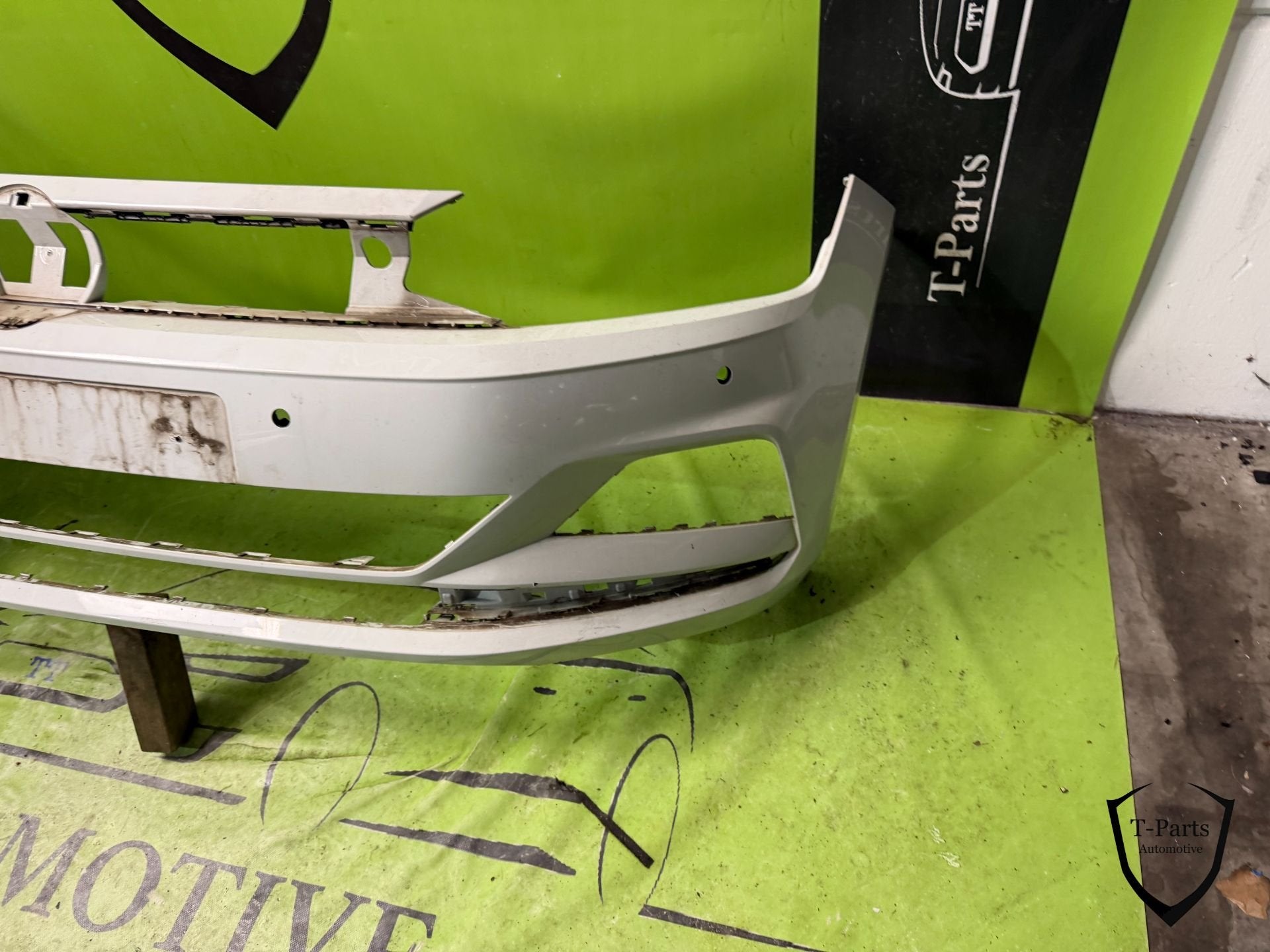 vw volkswagen polo 2G voorbumper bumper 17+ 4x pdc, Gebruikt, Volkswagen, Volkswagen AG, Bumper
