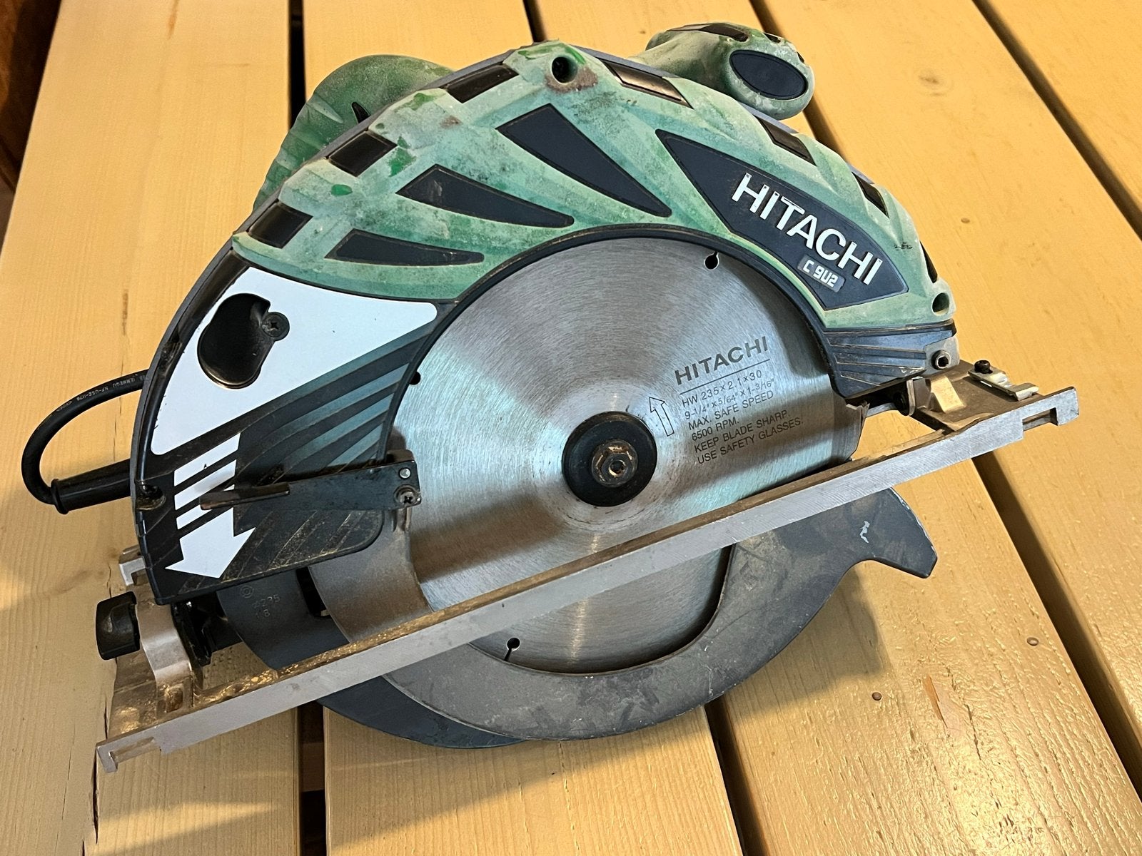 Hitachi C9U2 Cirkelzaag - Krachtige en Betrouwbare Zaag, Doe-het-zelf en Verbouw, Gereedschap | Zaagmachines, Ophalen, Gebruikt