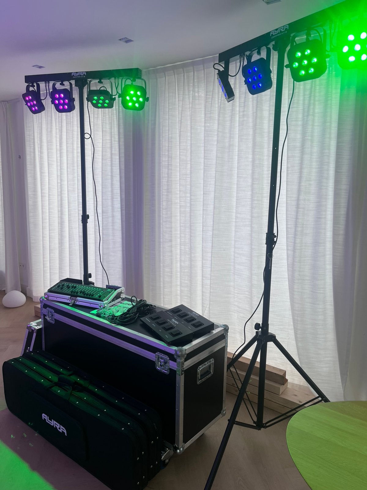 2x compact par set / controler /custom case, Ophalen, Zo goed als nieuw, Licht, Geluidgestuurd