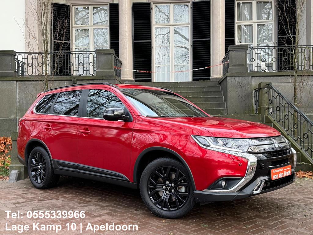 Mitsubishi Outlander 2.0 4WD Limited+ 7P Automaat Leder Navi, Automaat, 1998 cc, Zwart, 4 cilinders