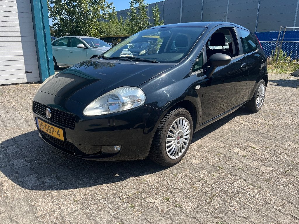 Fiat Punto 1.4 3DR 2008 Zwart, Voorwielaandrijving, Stof, 40 €/maand, 4 cilinders