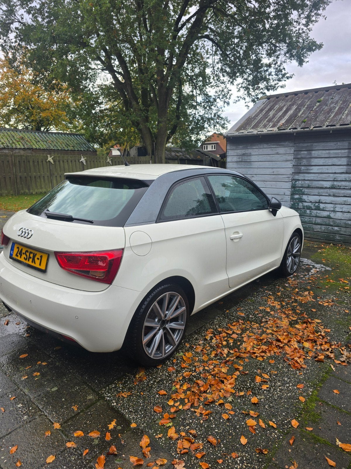 Audi A1 1.4 Tfsi 90KW S-tronic 2011 Wit, Auto's, A1, Zwart, 4 cilinders, 4 stoelen
