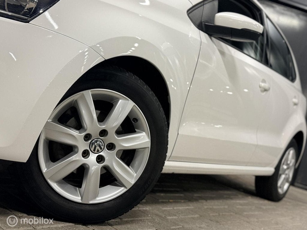 Volkswagen Polo 1.2 TSI Highline|stoelverwarming|AUT|prksens, Auto's, Euro 5, 4 cilinders, Wit, 19 km/l