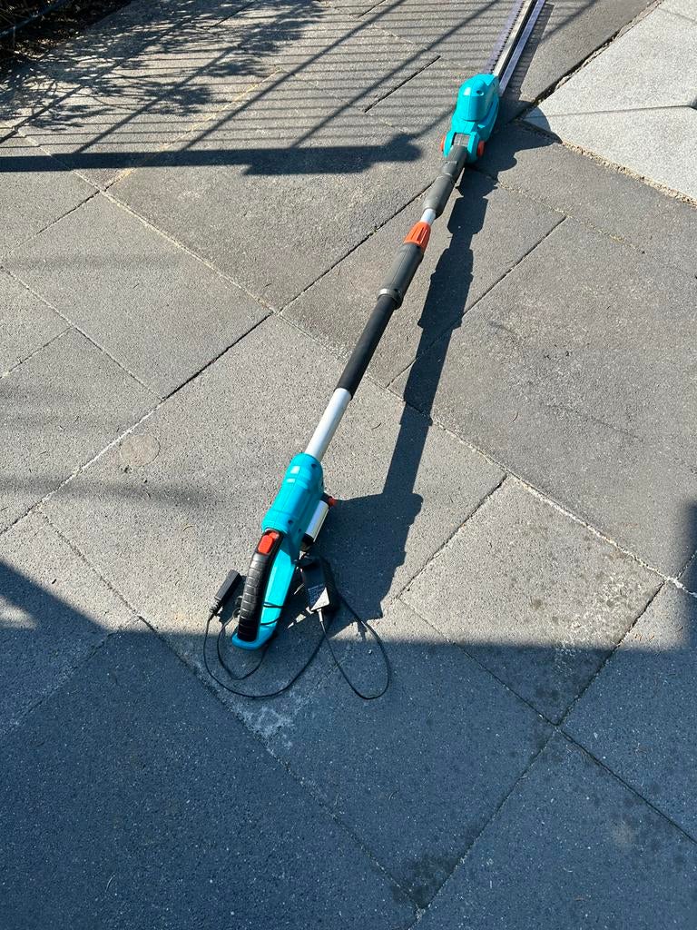 Gardena Telescopische Heggenschaar THS Li-18/42, Ophalen, Gebruikt, Elektrisch