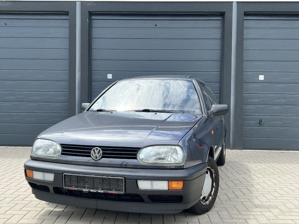 Golf III 1.8 CL Elektr Dak Stuurbekracht ! Prachtige staat !, Auto's, Stof, 4 cilinders, Handgeschakeld, Golf