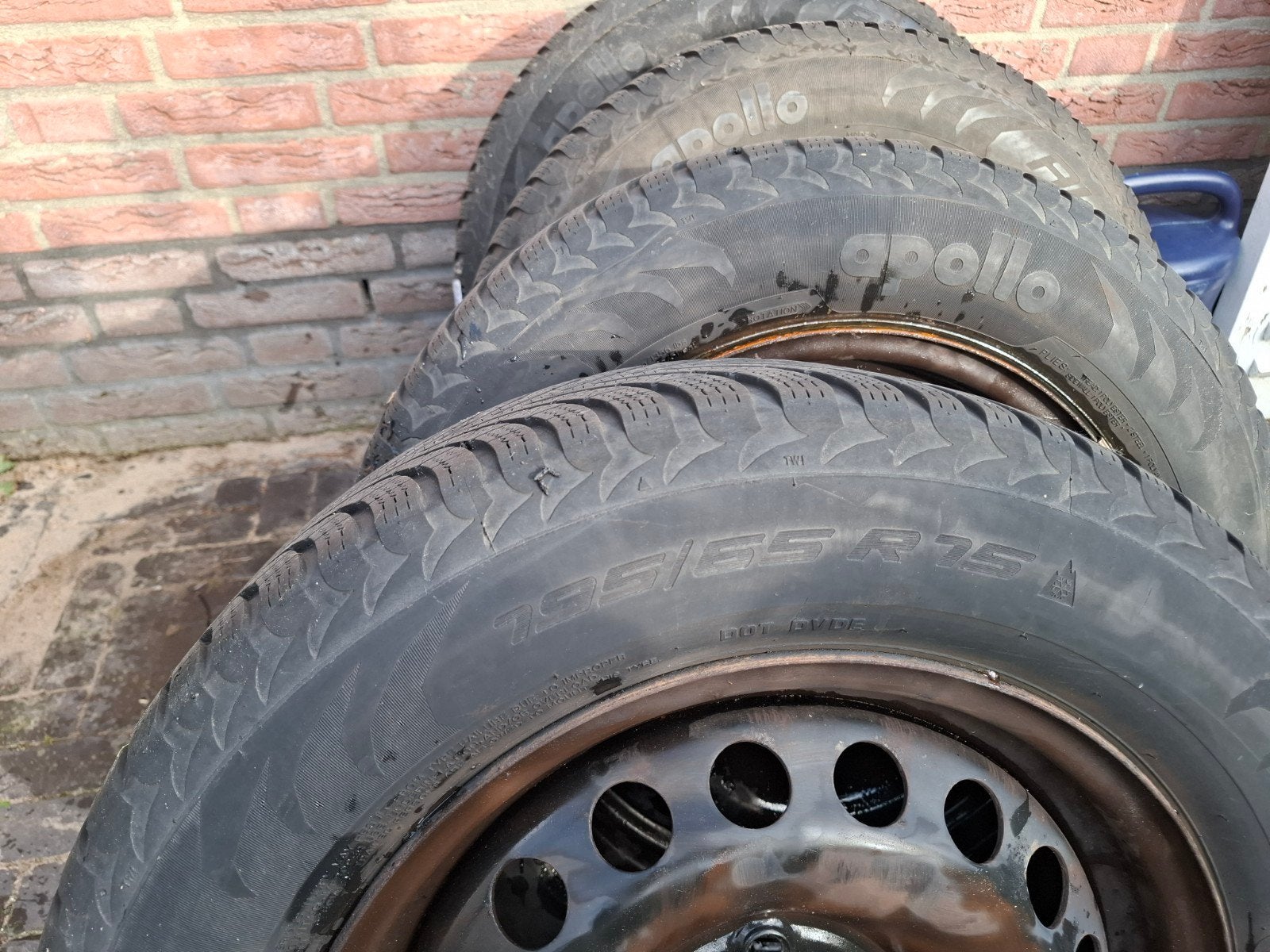 Winterbanden voor Golf 6 - Slechts 2 winters gebruikt, Auto-onderdelen, Banden en Velgen, Ophalen, Gebruikt, 15 inch, Banden en Velgen