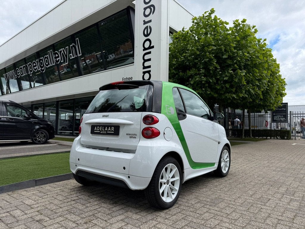 Smart Fortwo coupé Electric drive 18 kWh, Auto's, Smart, Automaat, Gebruikt, Elektrische ramen, Wit