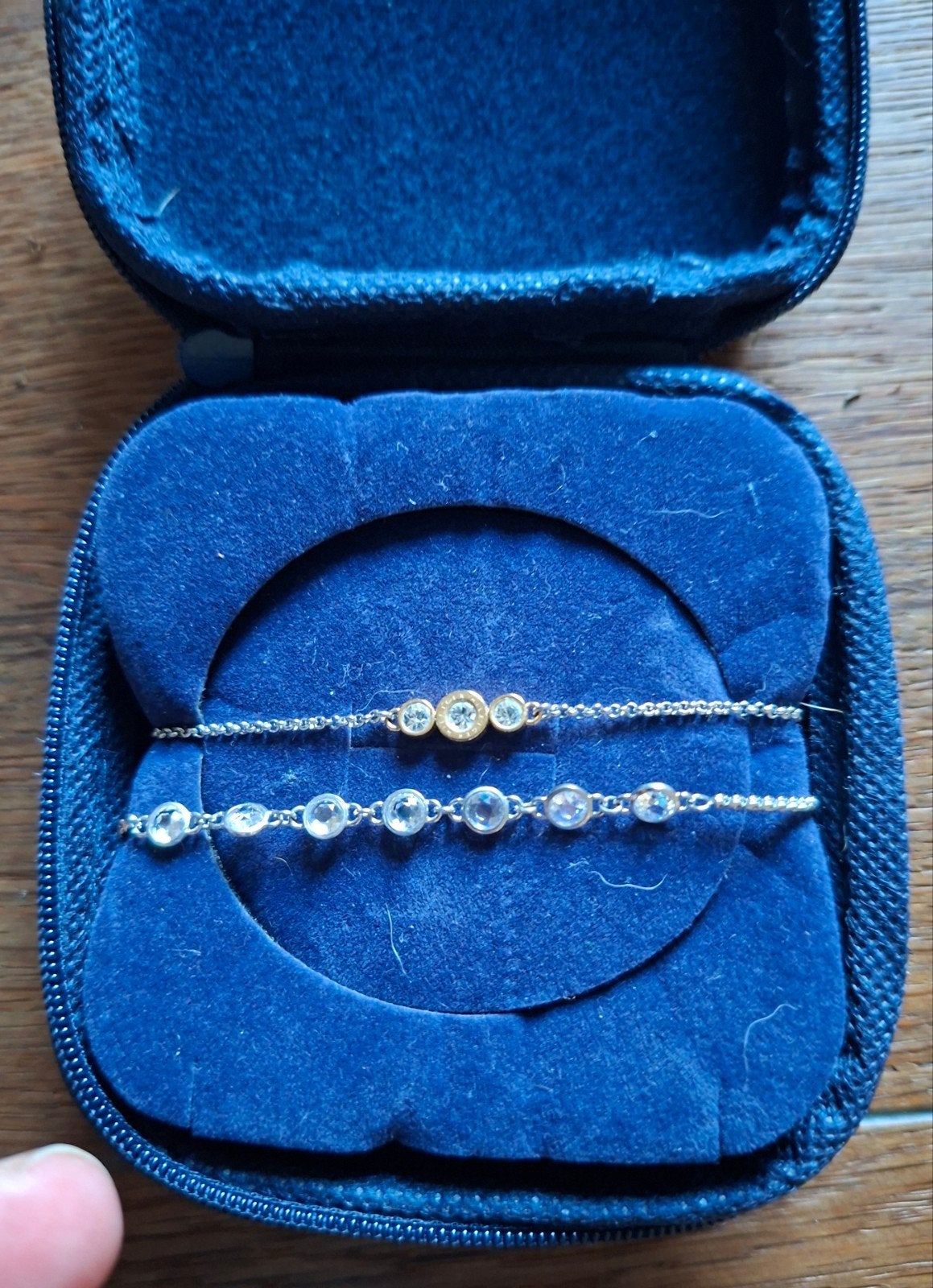 Tommy Hilfiger armbanden met kristallen, Sieraden, Tassen en Uiterlijk, Overige materialen, Zo goed als nieuw, Zilver, Ophalen