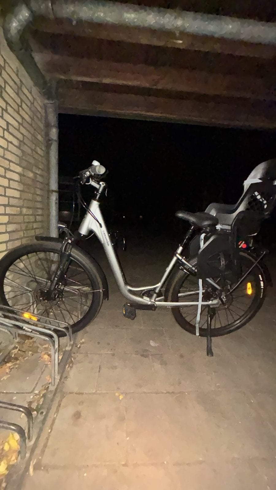 Cannondale Adventure met lichte gebruiksschade, Fietsen en Brommers, Elektrische fietsen, Ophalen, Gebruikt, Overige merken