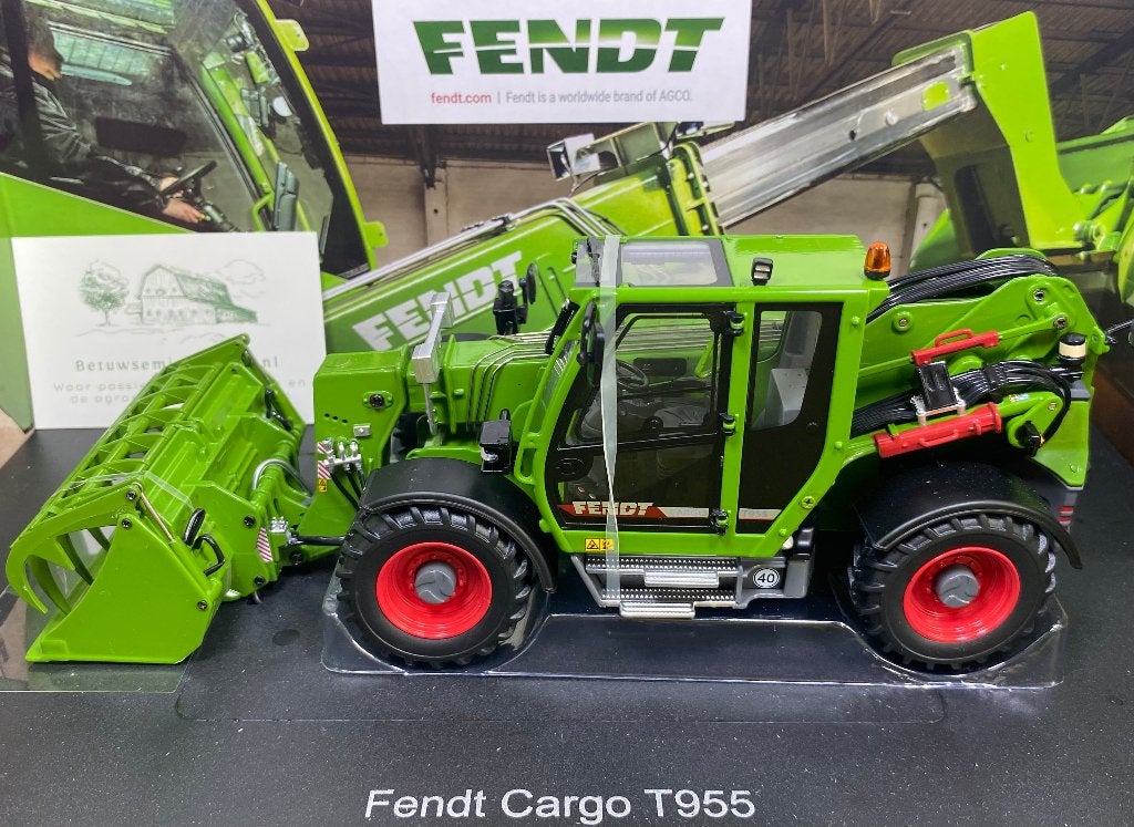 Fendt Cargo T955 1:32 Universal Hobbies, Ophalen of Verzenden, Nieuw, Tractor of Landbouw, Universal Hobbies