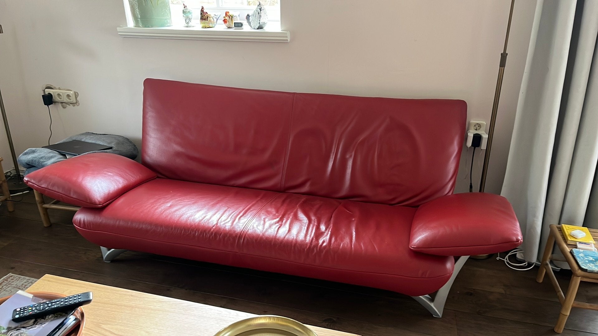 Retro bank Rolf Benz rood prachtig mooi leer, Ophalen, Gebruikt, Minder dan 75 cm, Tweepersoons