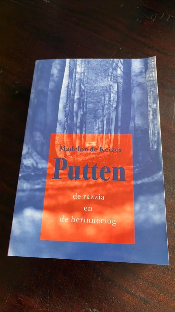 Putten; De Razzia en de Herinnering - Madelon de Keizer, Boeken, Ophalen of Verzenden, Gelezen, M. de Keizer