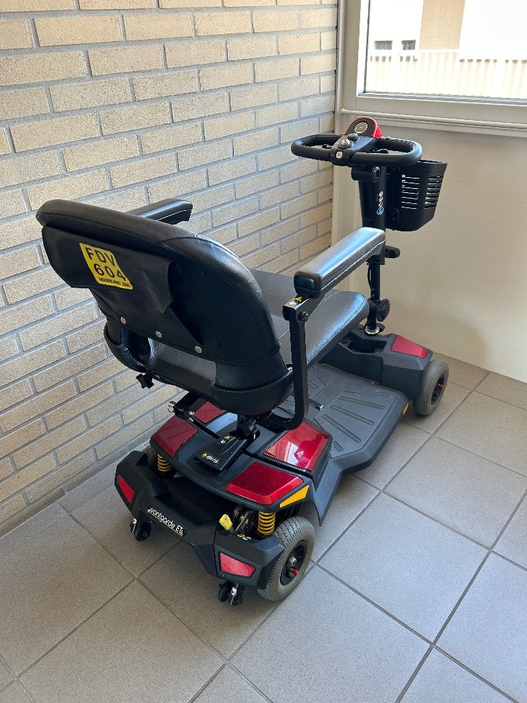Scootmobiel klein, Diversen, 10 km/u of minder, Gebruikt, 15 km of minder, Ophalen