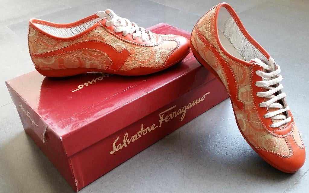 Salvatore Ferragamo Contessa sneakers, maat 38, Salvatore Ferragamo, Nieuw, Oranje, Ophalen of Verzenden