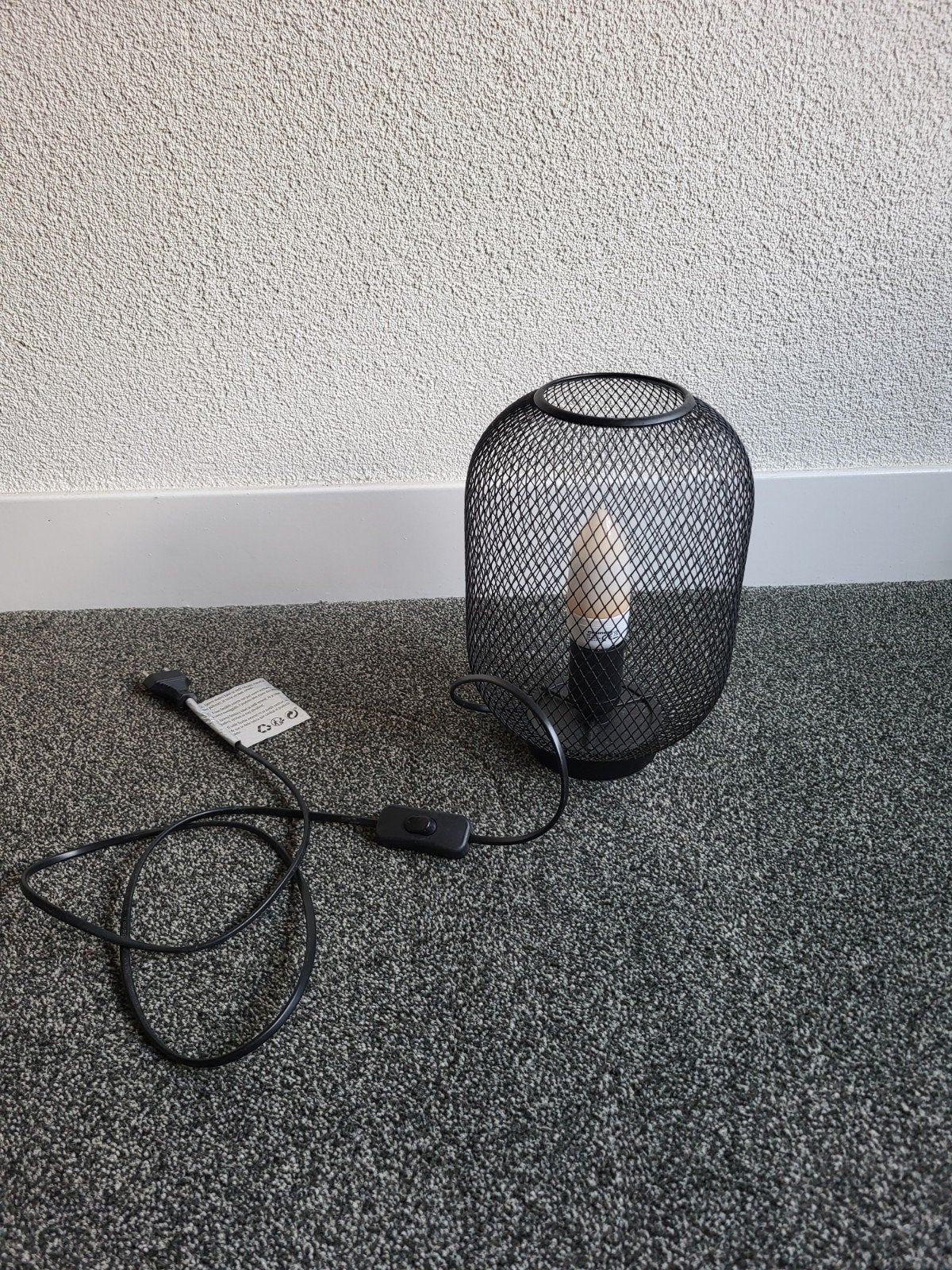2x Zwarte Tafellamp Draadstaal - Modern Design, Met schakelaar, Ophalen of Verzenden, Zwart, Metaal