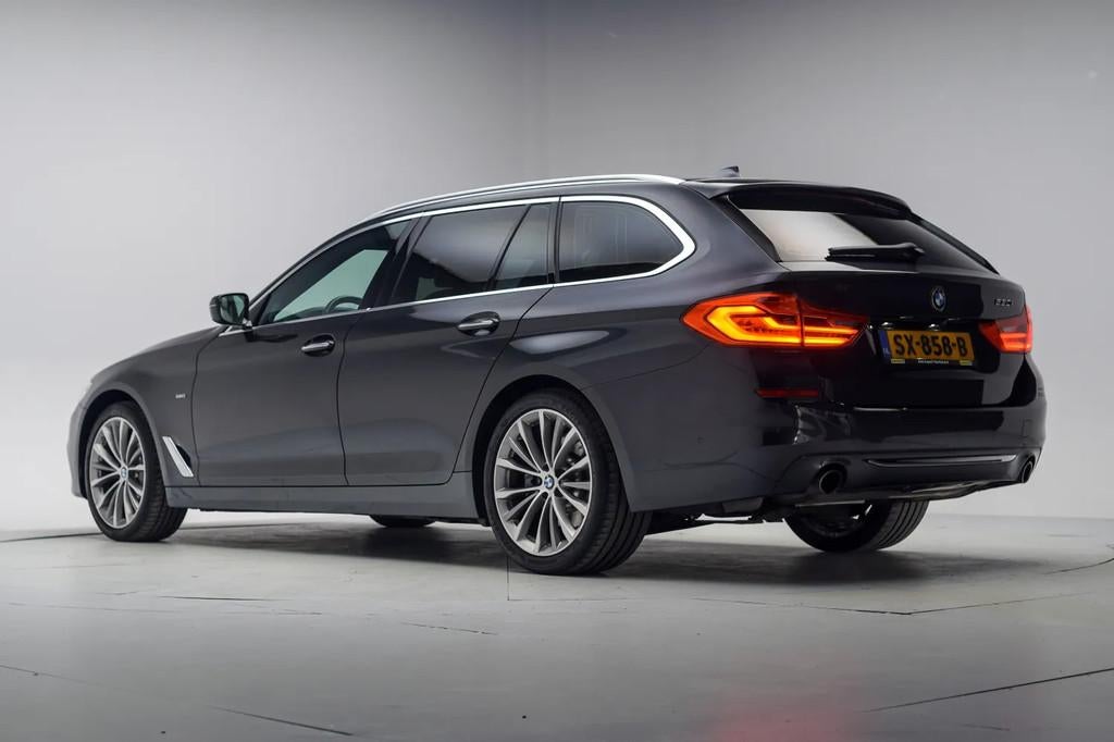 BMW 5 Serie TOURING 530i High Executive Aut. [ Panorama Lede, Automaat, 1998 cc, Gebruikt, 4 cilinders