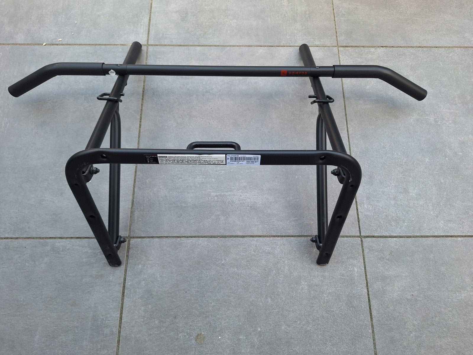 Domyos 900 optrekstang - Pull Up Bar, Sport en Fitness, Fitnessmaterialen, Ophalen, Zo goed als nieuw, Buik, Oprekstang