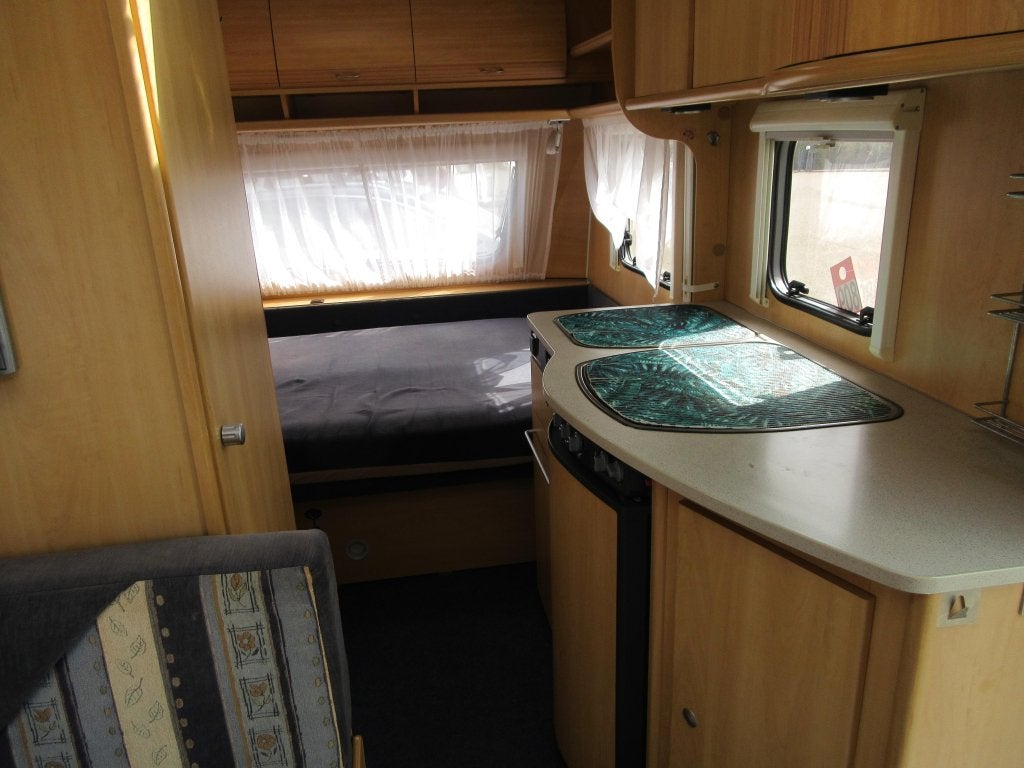 Dethleffs Camper 440 DB DWARSBED EN MOVER, Schokbreker, Treinzit, Tot en met 3, Dethleffs