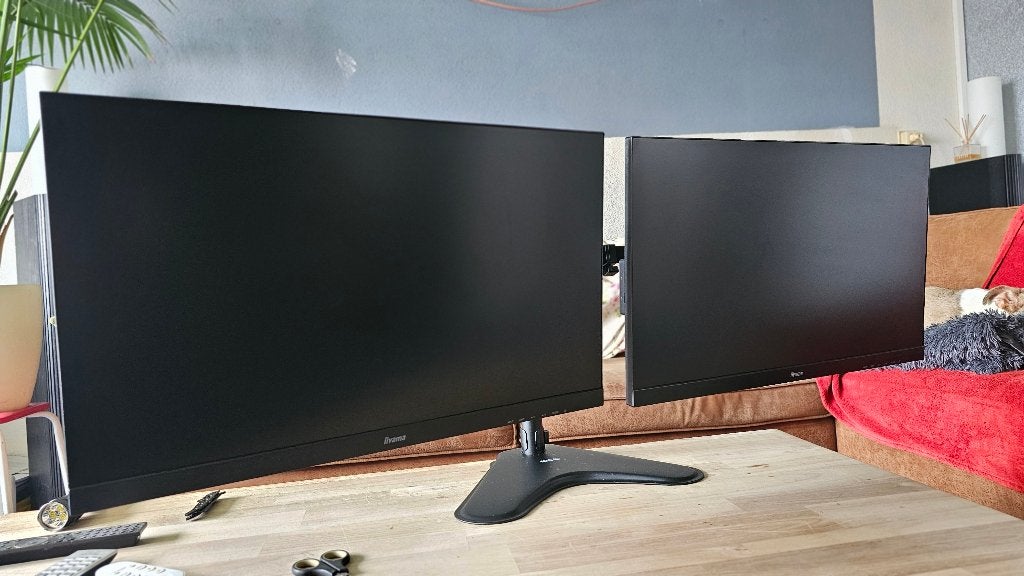 Gaming Monitoren Set-up, Computers en Software, Monitoren, Zo goed als nieuw, 61 t/m 100 Hz, DisplayPort, HDMI, Gaming, In hoogte verstelbaar