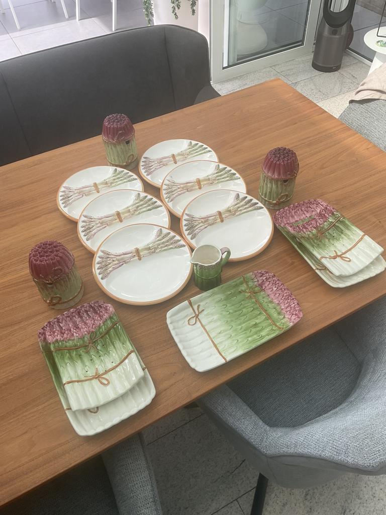 Asperges servies zeer uitgebreid in nieuwstaat, Huis en Inrichting, Keuken | Servies, Ophalen, Zo goed als nieuw, Porselein, Overige stijlen