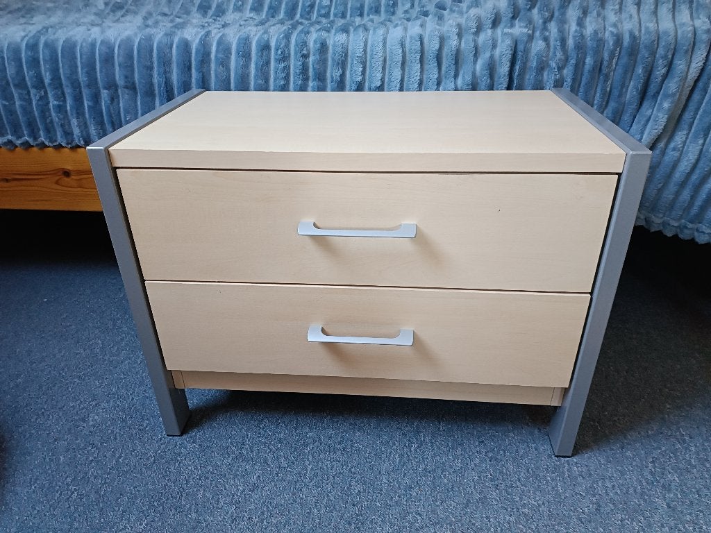 2 nachtkastjes hout, metalen frame, Ophalen, Overige materialen, Gebruikt, 65 cm of meer