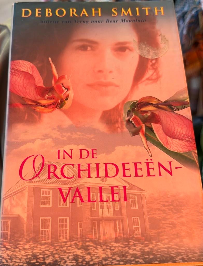 Deborah Smith - In de orchideeenvallei, Boeken, Ophalen of Verzenden, Zo goed als nieuw, Deborah Smith