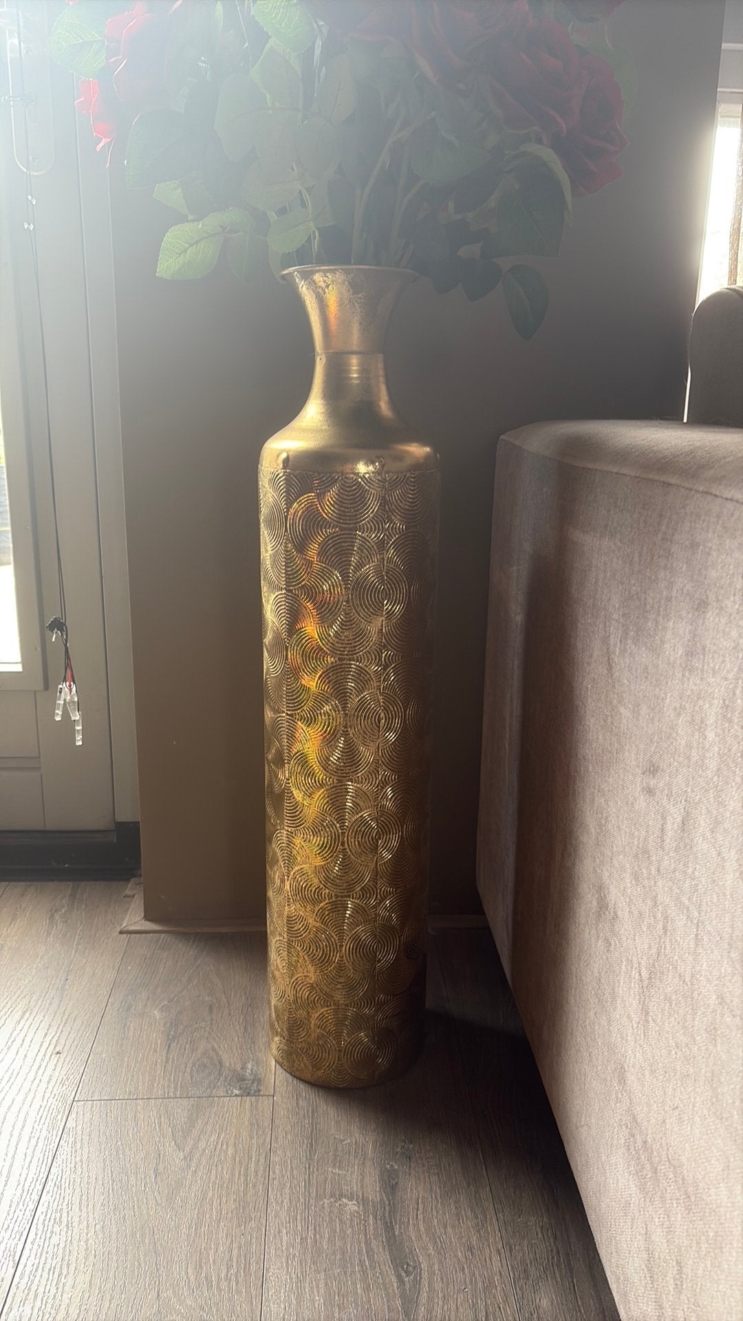 Gouden vaas, Ophalen, Zo goed als nieuw