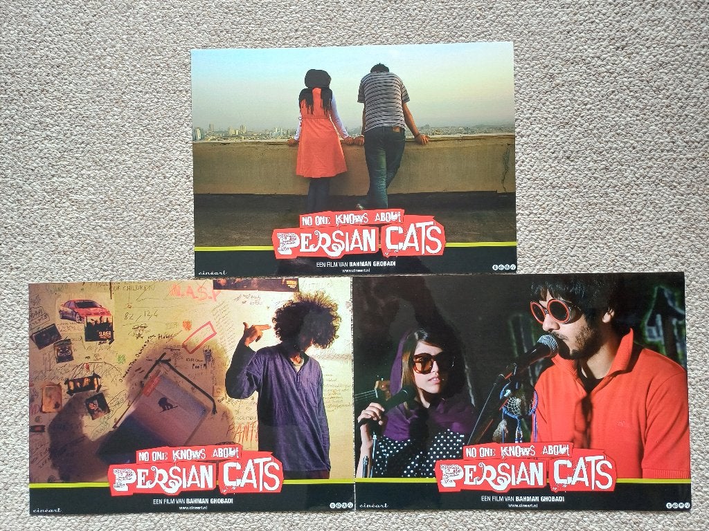 NO   ONE   KNOWS   ABOUT   PERSIAN   CATS     lobbycard set., Verzenden, Nieuw, A1 t/m A3, Film en Tv