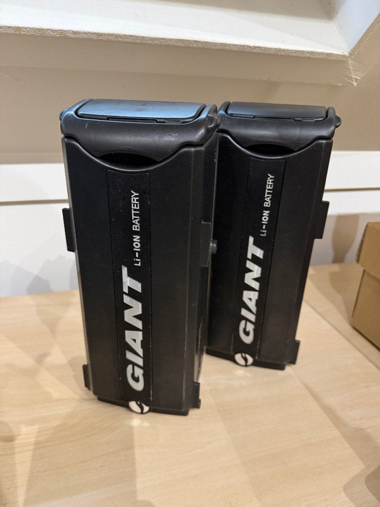 ✅ Giant Twist Energy Set 36V - 8ah (2 stuks), Gebruikt