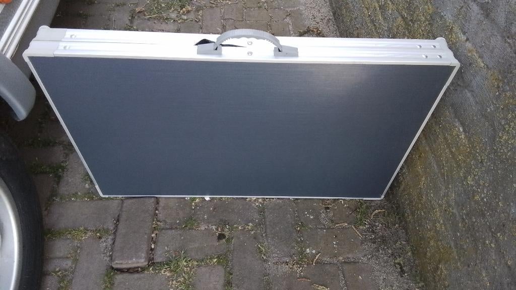 CAMPING VOORRAAD KASTJES IN DE VOOR TENT, Ophalen of Verzenden, Zo goed als nieuw, Campingmeubel-accessoire