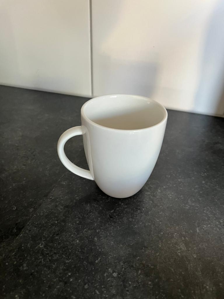 8 nette kopjes van VTWonen, Ophalen, Zo goed als nieuw, Overige stijlen, Kop(pen) en/of Schotel(s)
