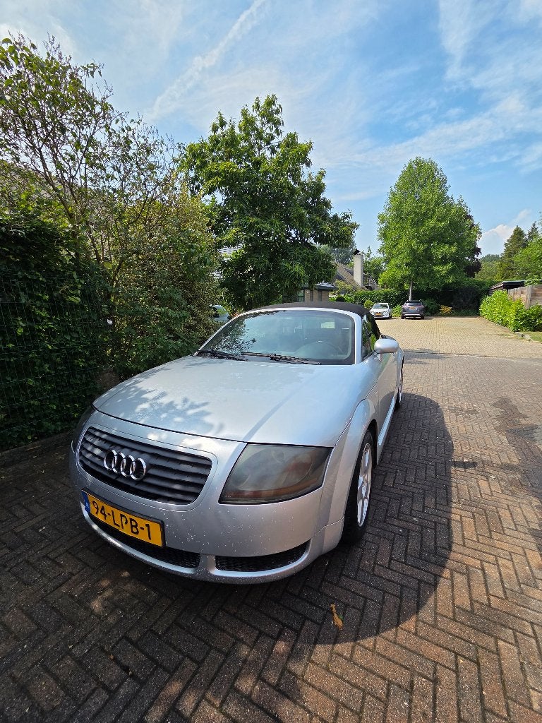 Audi TT 1.8 Roadster 2001 Grijs, TT, Zwart, 4 cilinders, Cabriolet