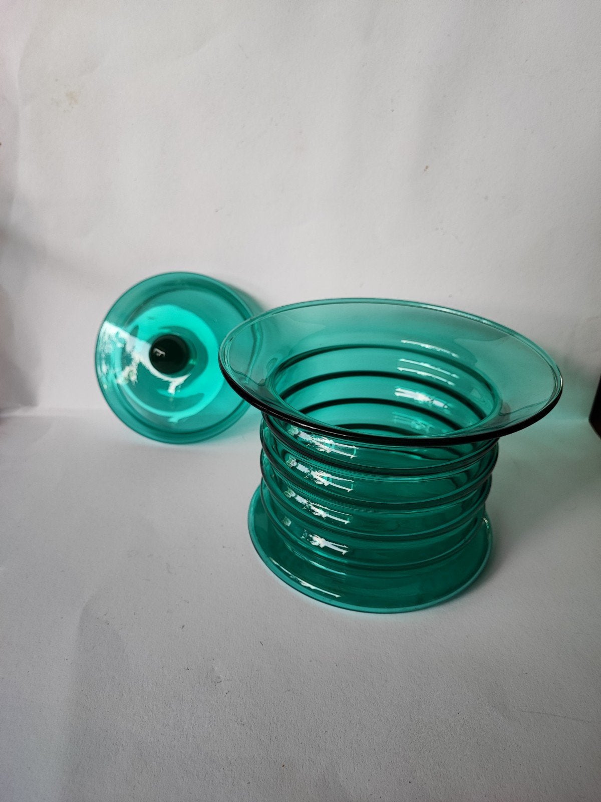 Memphis Stijl Imperial Groene Glazen grote Pot met Deksel, Verzenden