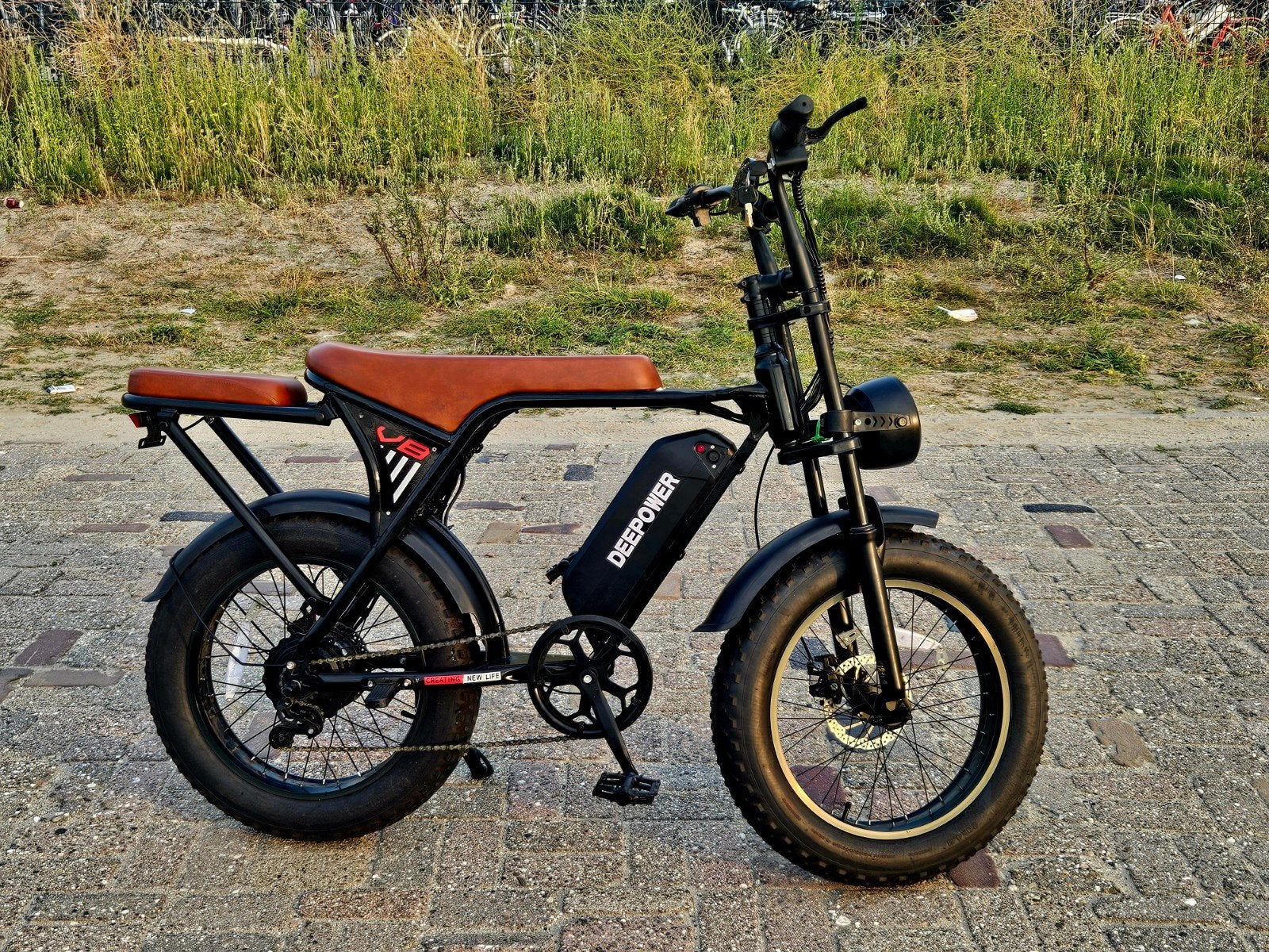 Zo goed als nieuwe Deep Power V8 Fatbike-Compleet
Fatbike-Co, Fietsen en Brommers, Zo goed als nieuw, 59 cm of meer, 50 km per accu of meer