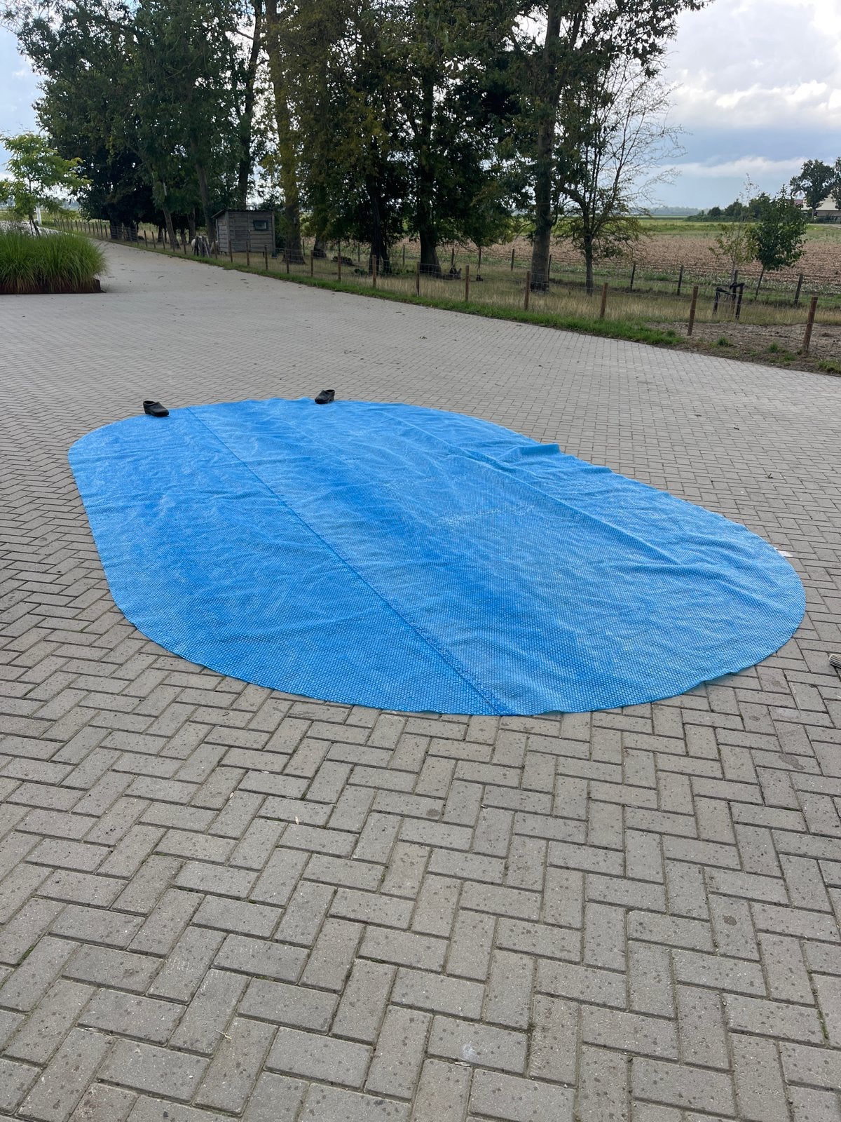Blauw zwembad afdekzeil - ongeveer 3,5x 6 meter, Ophalen, Gebruikt, Afdekzeil