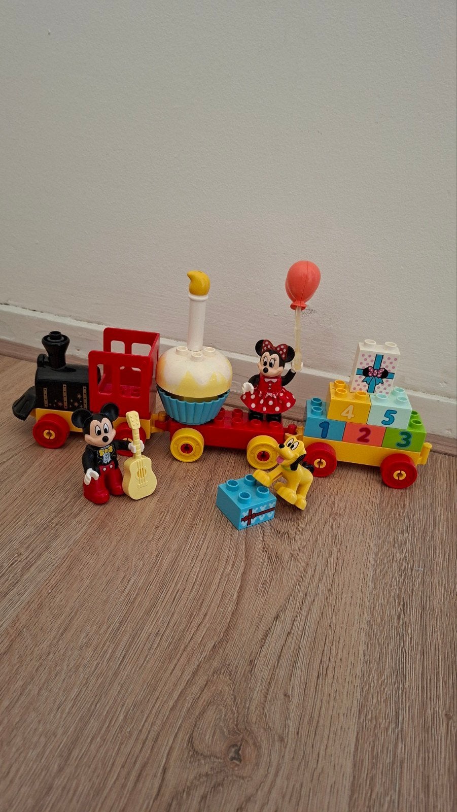 LEGO DUPLO Disney - Mickey & Minnie Verjaardagstrein, Ophalen, Gebruikt
