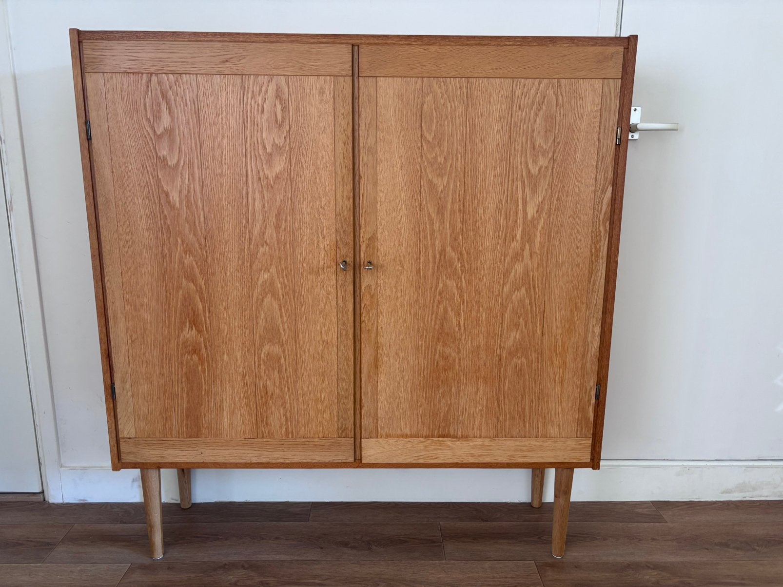 Vintage kast eiken, Ophalen, Zo goed als nieuw, 25 tot 50 cm, 100 tot 150 cm