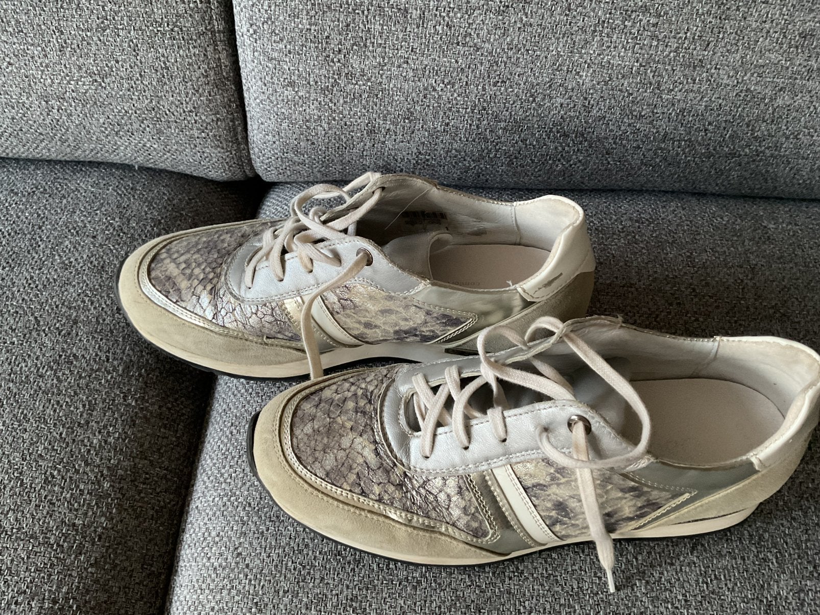 Gabor dames sneakers maat 38H, Beige, Ophalen of Verzenden, Sneakers of Gympen, Zo goed als nieuw