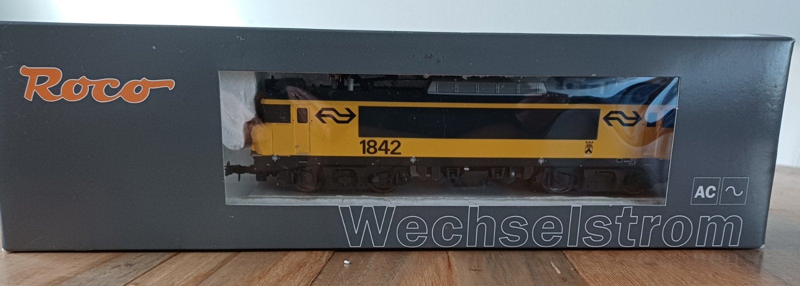Roco NS Locomotief 1842 Wisselstroom (AC), Wisselstroom, Locomotief, Ophalen of Verzenden, Roco