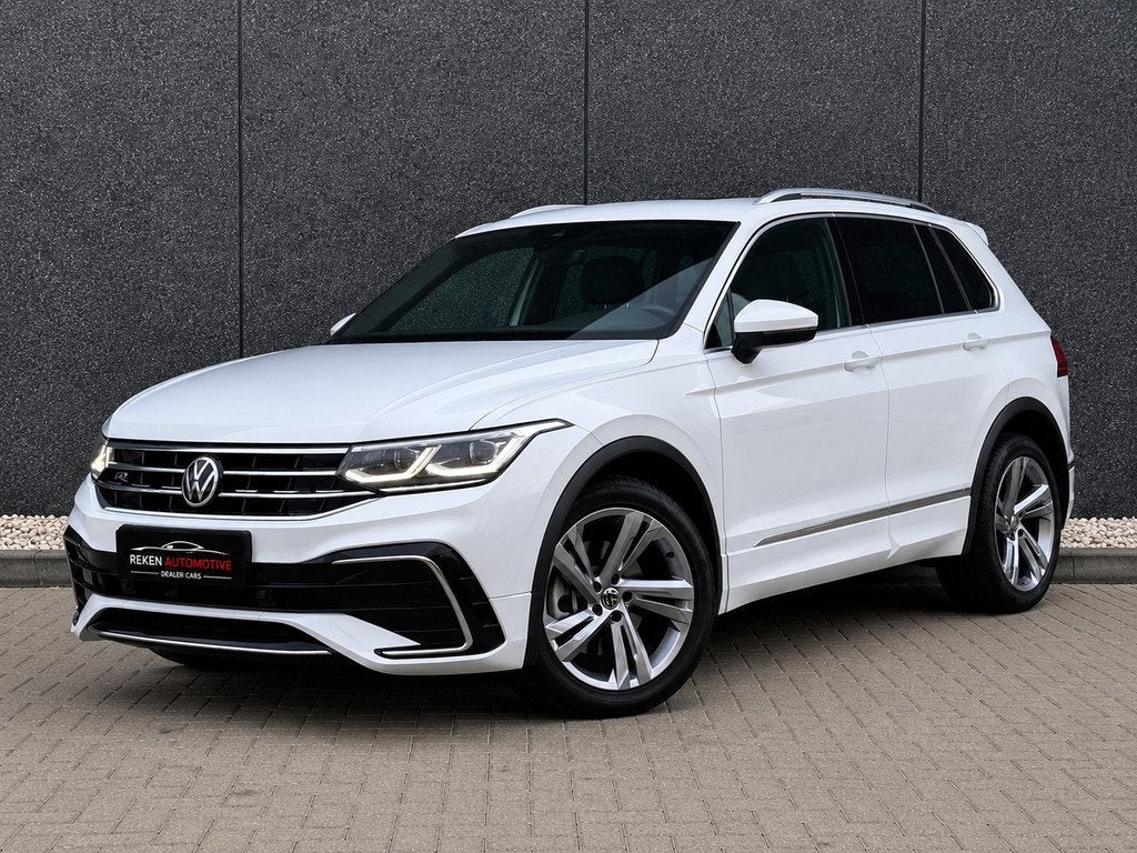Volkswagen Tiguan 1.4 TSI eHybrid R-Line Virtual Carplay Acc, Auto's, Volkswagen, 1716 kg, 4 cilinders, Met garantie (alle), Wit